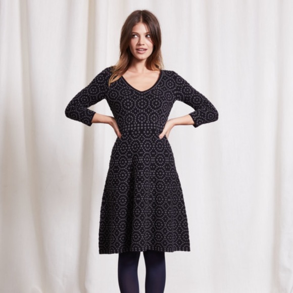 Boden Dresses & Skirts - Boden - annabel fit flare knit dress